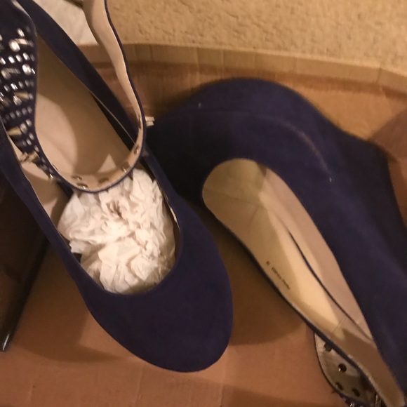 Wedges - Picture 2 of 2